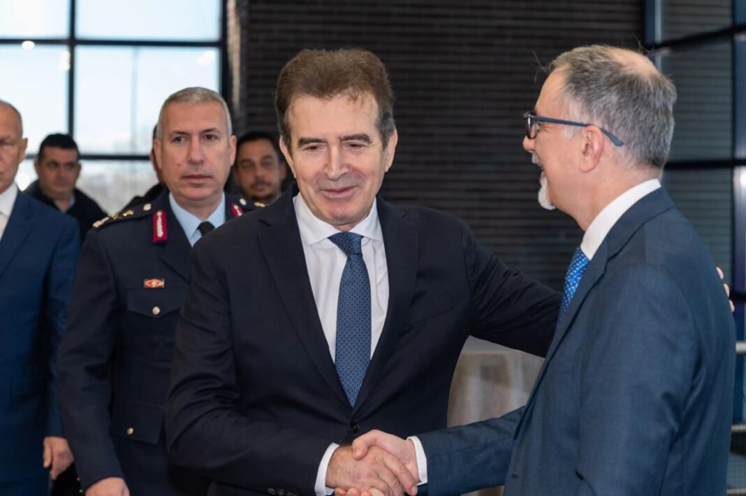 Χρυσοχοΐδης: «Η κατάχρηση κοινοτικών πόρων αποτελεί προτεραιότητα για την Ελληνική Αστυνομία»