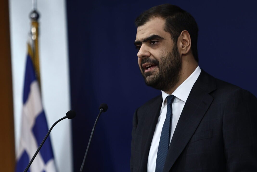 Μαρινάκης για Τσίπρα: «Σαν να μην πέρασε μια μέρα – Το “rebranding” του κατέληξε το πιο σύντομο ανέκδοτο»