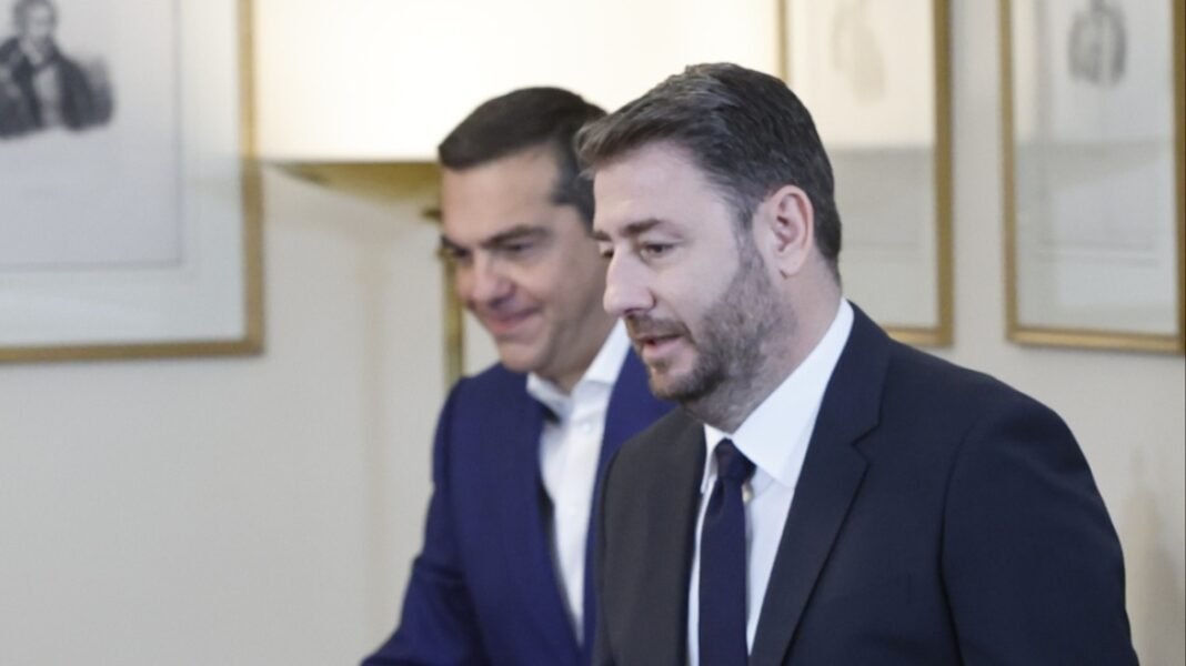 ΠΑΣΟΚ για Τσίπρα: Μίλησε για ιδιοτέλειες ενώ ο ίδιος διέλυσε το κόμμα του και συκοφάντησε τους συντρόφους του