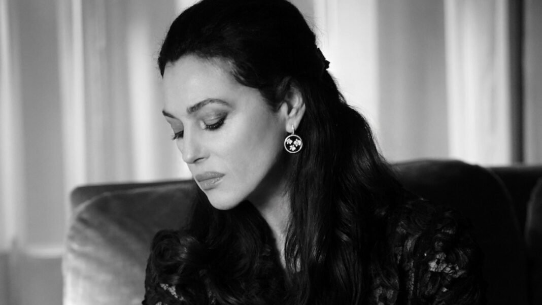 Αναβάλλεται-λόγω-κακοκαιρίας-η-προβολή-της-ταινίας-για-τη-Μαρία-Κάλλας,-παρουσία-της-Μόνικα-Μπελούτσι-στο-Παλλάς