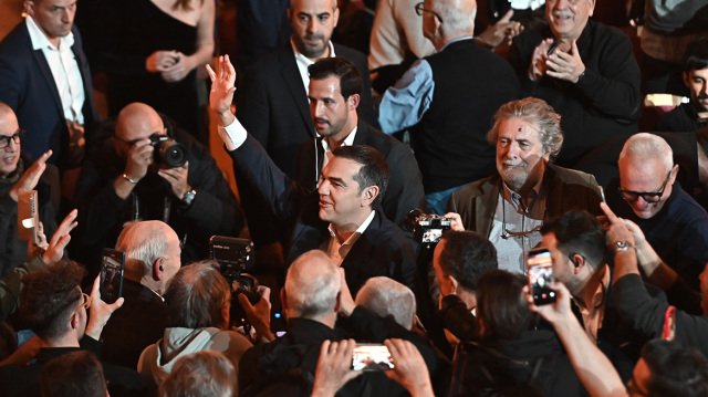 Νέο κόμμα με αυτοοργάνωση προανήγγειλε ο Τσίπρας και είπε ότι τα κόμματα του προοδευτικού χώρου έχουν κλείσει τον κύκλο τους