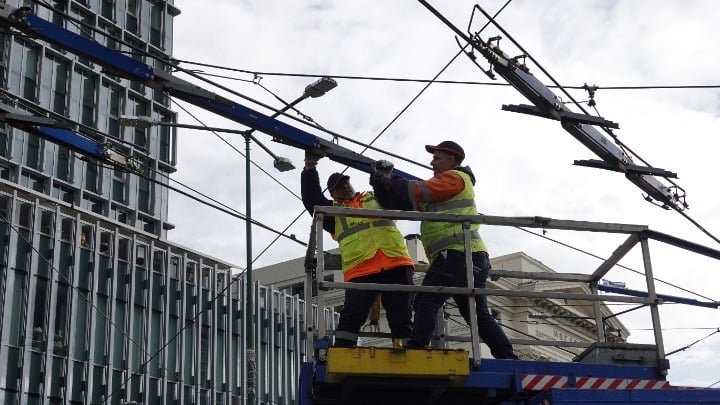 End of an Era: Greece Begins Dismantling Trolleybus Cables