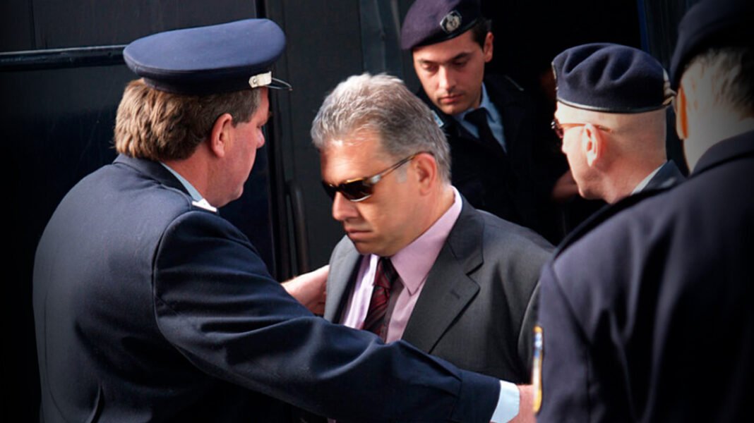 Αλέξανδρος-Αγγελόπουλος:-Από-πορτιέρης-στη-Συγγρού,-βαρώνος-της-κοκαΐνης-–-Η-σκοτεινή-διαδρομή-του-«Έλληνα-Εσκομπάρ»