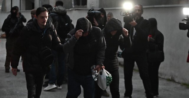 Ελεύθεροι-και-οι-επτά-κατηγορούμενοι-που-απολογήθηκαν-σήμερα-για-την-υπόθεση-του-ΟΠΕΚΕΠΕ