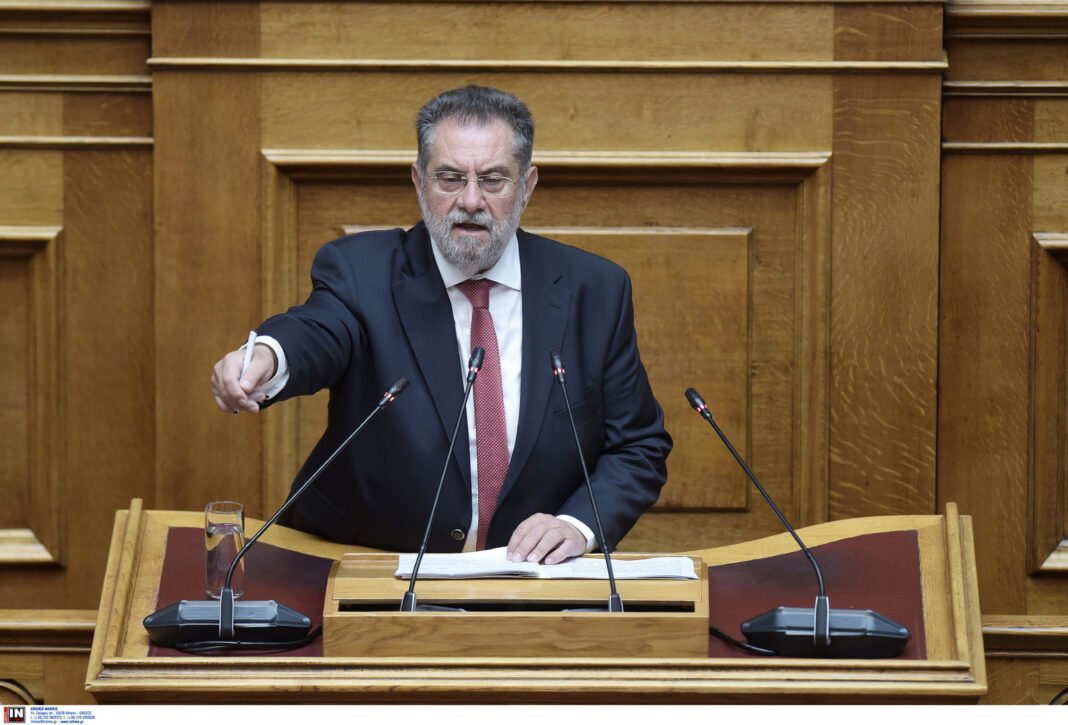 Ανδρέας-Παναγιωτόπουλος:-Δεν-ψήφισε-στον-προϋπολογισμό-για-να-πάει-στην-εκδήλωση-του-Αλέξη-Τσίπρα-–-«Μείζονος-πολιτικής-σημασίας-η-μεγάλη-συγκέντρωση-που-έκανε»