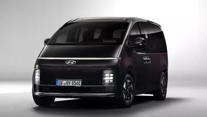 Το-μεγαλύτερο-ηλεκτρικό-μοντέλο-μιας-μεγάλης-εταιρείας