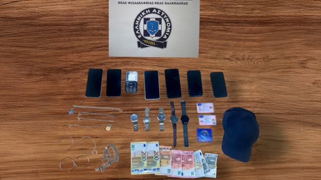 Συνελήφθησαν-επ’-αυτοφώρω-μέλη-κυκλώματος-που-έκανε-τηλεφωνικές-απάτες:-Παρίσταναν-υπαλλήλους-εταιρείας-ενέργειας