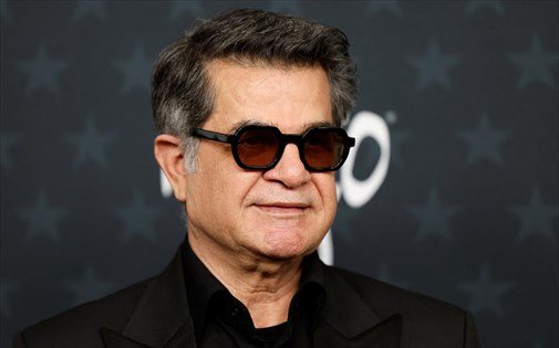 Ο-Τζαφάρ-Παναχί,-το-χάος-στο-Ιράν-και-μια-πραγματικότητα-διάτρητη-από-σφαίρες