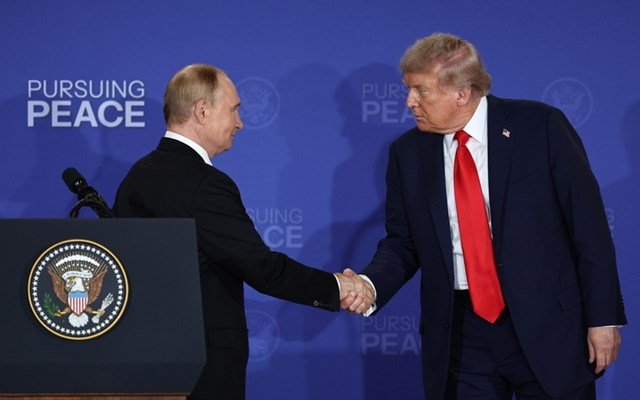 Ο-Τραμπ-προσκάλεσε-τον-Πούτιν-στο-“Συμβούλιο-Ειρήνης”-του