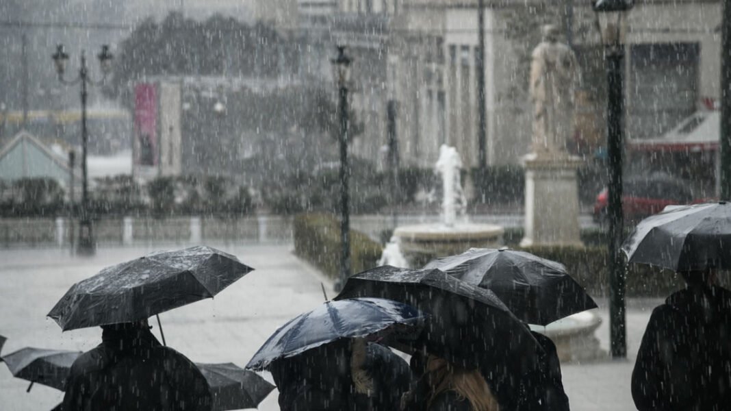 Κακοκαιρία-με-θυελλώδεις-ανέμους-και-ισχυρές-καταιγίδες:-Υψηλός-κίνδυνος-πλημμυρών-στην-Αττική-την-Τετάρτη