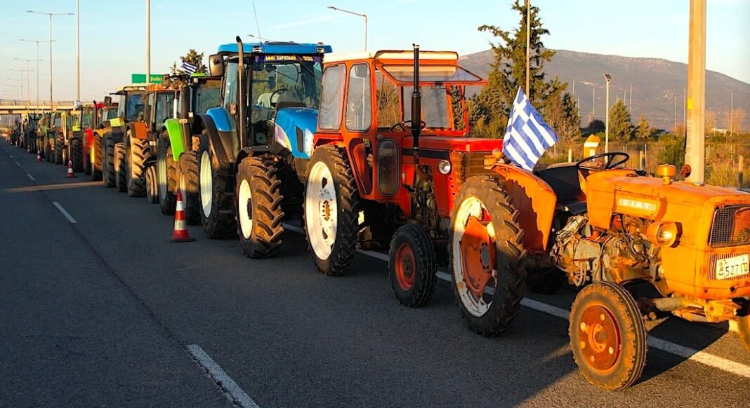 greek-farmers-end-highway-blockades-after-50-days-of-protests