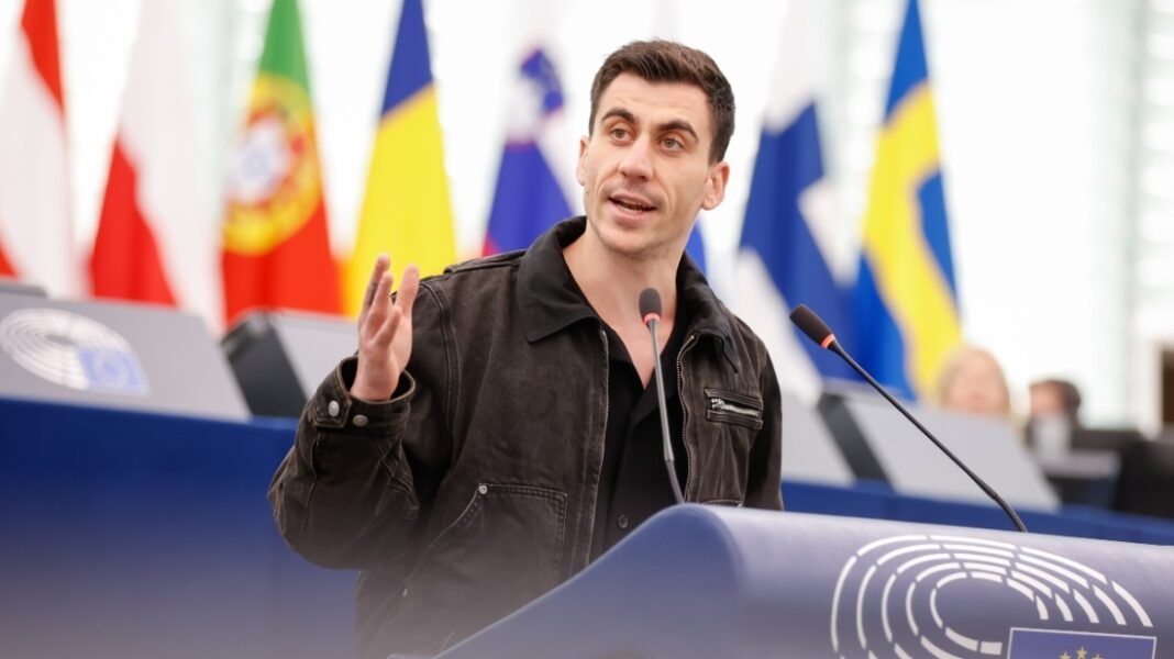 Φειδίας Παναγιώτου: Από τα «βιντεούθκια» στο μικροσκόπιο της OLAF και της Ευρωπαϊκής Εισαγγελίας για κακοδιαχείριση κονδυλίων