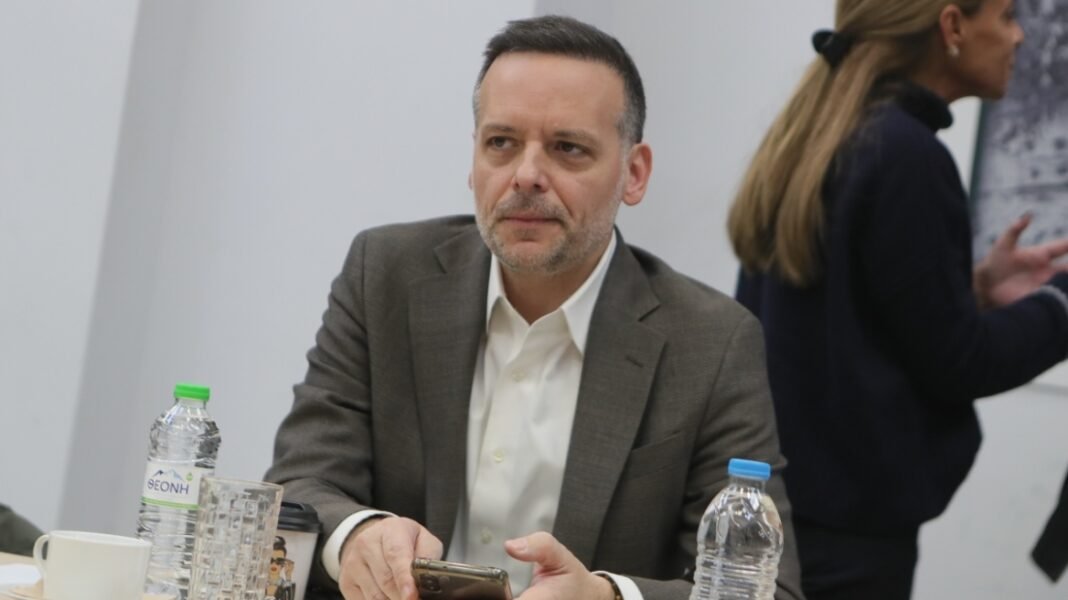 Δούκας: Δεν αμφισβητώ τον Ανδρουλάκη, το πρόβλημα του ΠΑΣΟΚ είναι ότι εκπέμπει πολύ θολό μήνυμα