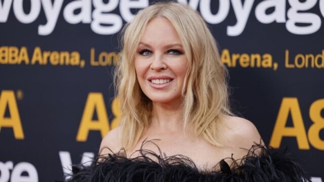 Η-Κάιλι-Μινόγκ-τίμησε-τον-πρώην-σύντροφό-της-που-έχει-φύγει-από-τη-ζωή-με-αφορμή-την-ημέρα-των-γενεθλίων-του