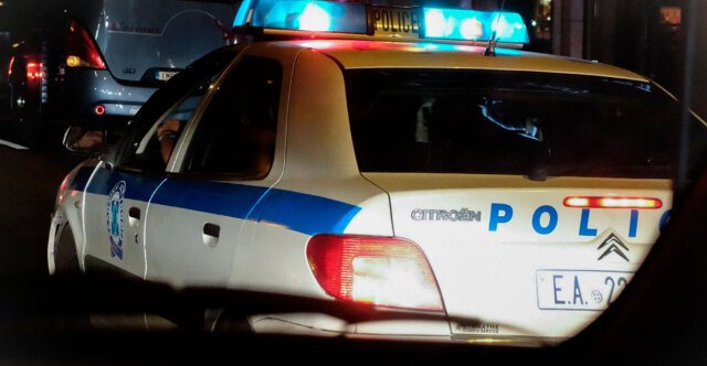 «Άνοιξε την πόρτα του αυτοκινήτου μου και με χτύπησε»: Οδηγός στην Πάτρα καταγγέλλει ότι δέχτηκε επίθεση με σιδερολοστό