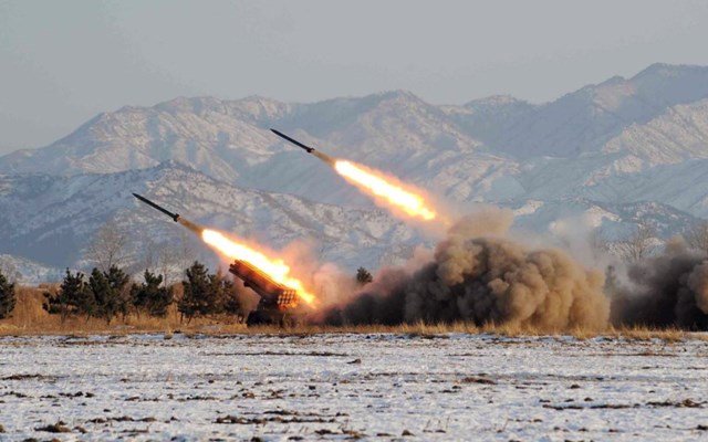 Ν. Κορέα: Η Βόρεια Κορέα εκτόξευσε αρκετούς βαλλιστικούς πυραύλους