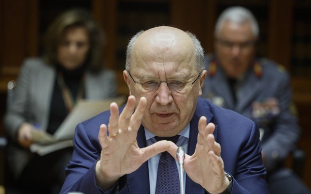 Επίτροπος Άμυνας ΕΕ: Η Ευρώπη πρέπει να οικοδομήσει αμυντική ανεξαρτησία και να ενισχύσει το ευρωπαϊκό πυλώνα του ΝΑΤΟ