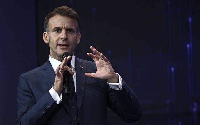 Μακρόν: Η Γαλλία τάσσεται υπέρ της εδαφικής ακεραιότητας και της ανεξαρτησίας της Δανίας και της Γροιλανδίας