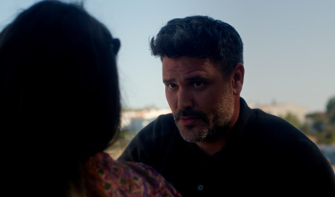 HOTΕΛ ΕΛVIRA: O Χάρι κάνει ό,τι μπορεί για να πλησιάσει ξανά την Ελβίρα