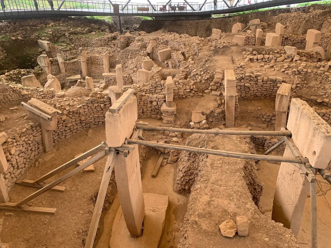 Göbeklitepe-Style Pillars Found at New 11,000-Year-Old Site