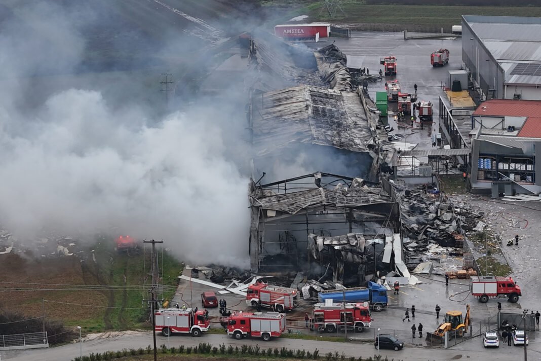 Τραγωδία-στη-«Βιολάντα»:-Ποιες-υπηρεσίες-είναι-υπεύθυνες-για-τους-ελέγχους,-σύμφωνα-με-τον-νόμο-–-Η-απάντηση-της-κυβέρνησης