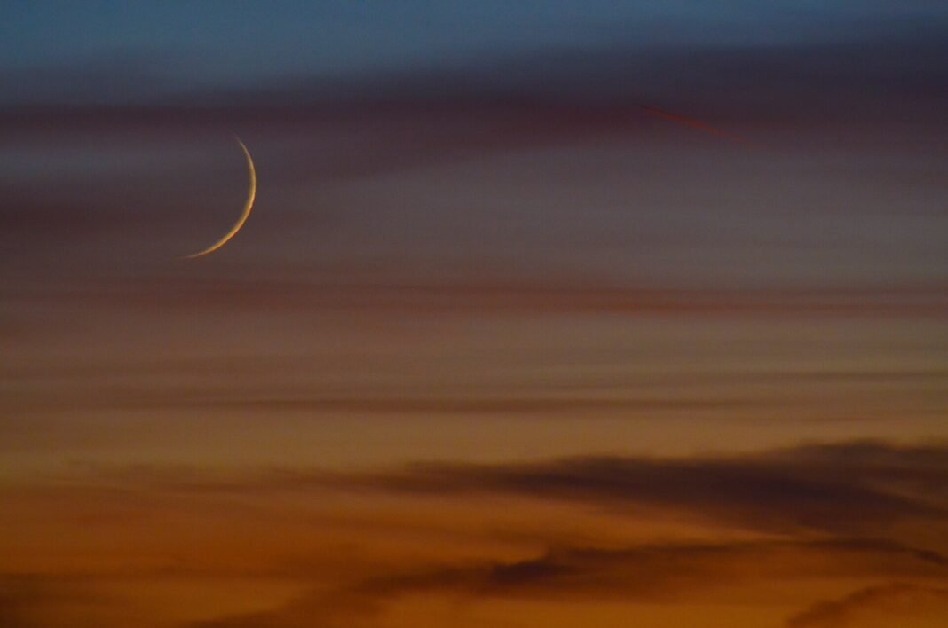 Noumenia: The New Moon Day Was the Holiest in Ancient Greece