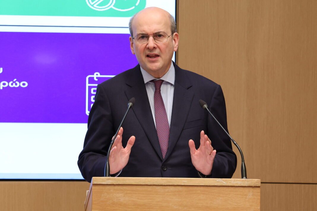 k.-Χατζηδάκης:«-Να-μην-αδικούμε-τους-άνδρες-και-τις-γυναίκες-του-Λιμενικού»-–-«Η-χώρα-δεν-μπορεί-να-είναι-ξέφραγο-αμπέλι»