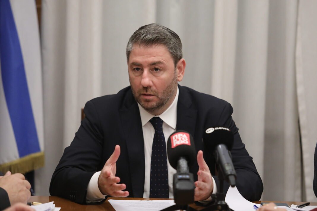 Ανδρουλάκης: «Για να πάμε μπροστά χρειαζόμαστε πολιτική αλλαγή» – Το βίντεο στο TikTok για το κυκλοφοριακό