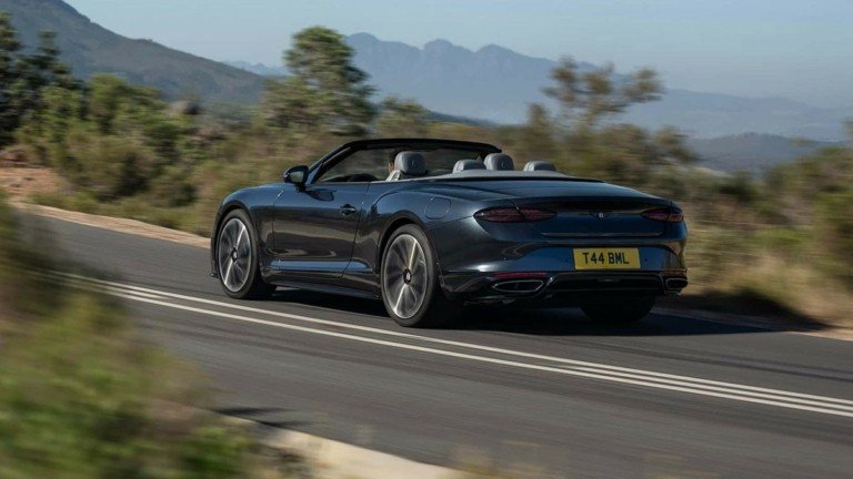 Υβριδική-ισχύς-670-ίππων-για-τη-νέα-bentley-continental-gt-s