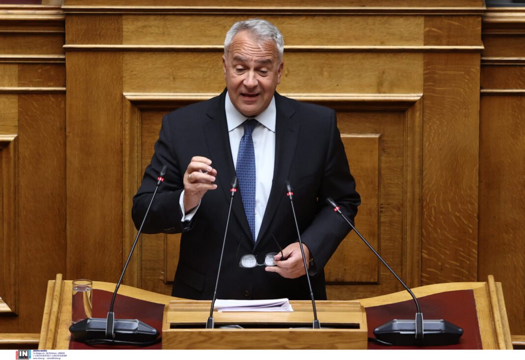 Βορίδης για την τραγωδία στη Χίο: Η ευθύνη ανήκει πρωτίστως στον διακινητή – Υποχρέωση του Λιμενικού να αποτρέπει τις εισόδους σκαφών Βορίδης-για-την-τραγωδία-στη-Χίο:-Η-ευθύνη-ανήκει-πρωτίστως-στον-διακινητή-–-Υποχρέωση-του-Λιμενικού-να-αποτρέπει-τις-εισόδους-σκαφών