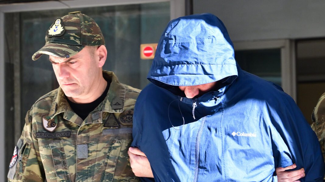 Κατάσκοπος-υπέρ-της-Κίνας:-Το-μυστικό-ταξίδι-του-σμηνάρχου,-τα-κρυπτονομίσματα-και-η-συνάντηση-στην-Αθήνα