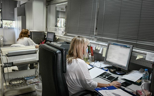 Νομοσχέδιο κατά της γραφειοκρατίας: 12 ερωτο-απαντήσεις για όσα προβλέπεται να αλλάξουν