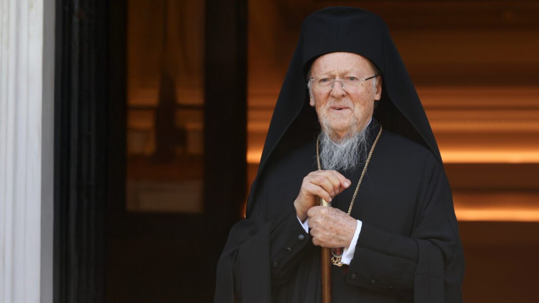 Στο επίσημο δείπνο για τον Μητσοτάκη ο Βαρθολομαίος μετά από πρόσκληση του Ερντογάν