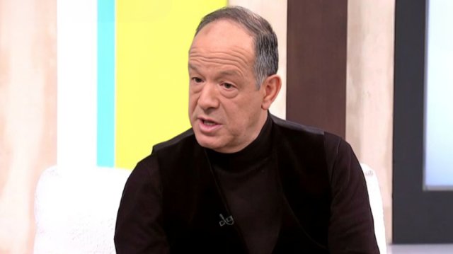 Ο-Φωκάς-Ευαγγελινός-ξεκαθάρισε-ότι-δεν-συμμετέχει-στην-αποστολή-της-Βουλγαρίας-στη-φετινή-eurovision