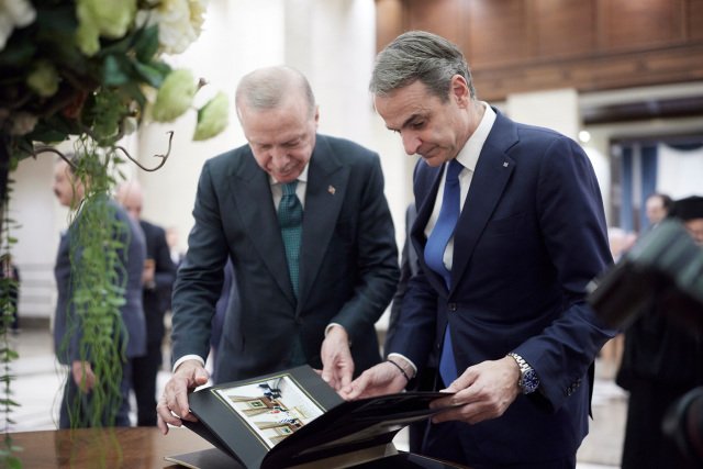 Ερντογάν-μετά-τη-συνάντηση-με-Μητσοτάκη:-Να-κρατήσουμε-ανοιχτούς-διαύλους-διαλόγου,-προς-το κοινό-συμφέρον-η-συμμετοχή-της-Τουρκίας-στο-safe