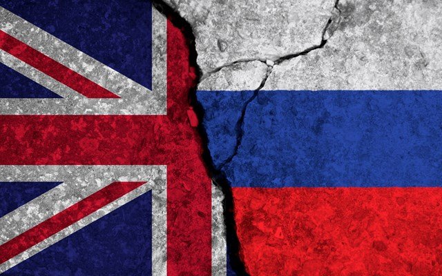 Θάνατος Ναβάλνι: Η Βρετανία εξετάζει το ενδεχόμενο αύξησης των κυρώσεων κατά της Ρωσίας