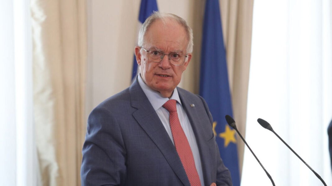 Τασούλας: Η Άννα Ψαρούδα-Μπενάκη υπηρέτησε τη Δημοκρατία και ενίσχυσε το κύρος του Κοινοβουλίου