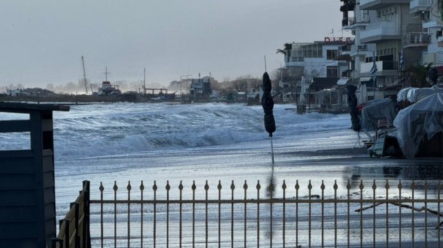 Κατερίνη: Αίτημα του δήμου να κηρυχθεί σε κατάσταση έκτακτης ανάγκης μετά τη θαλάσσια υπερχείλιση
