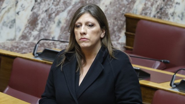 kαταγγελίες-από-υπάλληλο-της-Πλεύσης-Ελευθερίας-για-«απλήρωτους-μισθούς»-και-«εργασιακό-μπούλινγκ»-από-την-Κωνσταντοπούλου