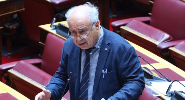 Το τερμάτισε ο Παρασκευαΐδης: Αν είναι να μείνει ακυβέρνητη η χώρα το ΠΑΣΟΚ να συνεργαστεί ακόμη και με με δικτατορικά καθεστώτα, δείτε βίντεο