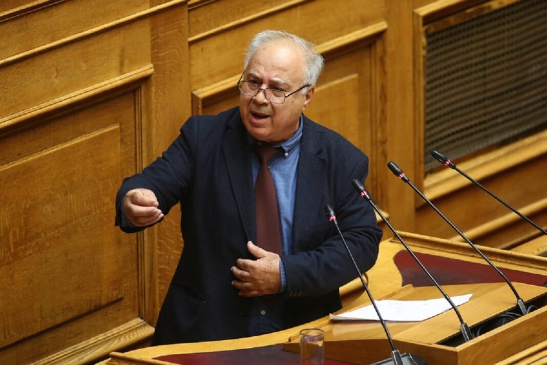 ΠΑΣΟΚ: Εκτός της Κοινοβουλευτικής Ομάδας του κόμματος ο Παναγιώτης Παρασκευαΐδης