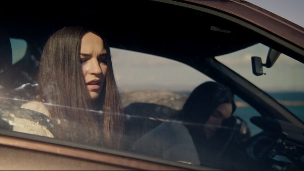 Να-μ’-αγαπάς:-Η-Άννα-και-η-Φωτεινή-βρίσκονται-εγκλωβισμένες-στο-χείλος-του-γκρεμού,-σήμερα-στις-20:00-στον-alpha