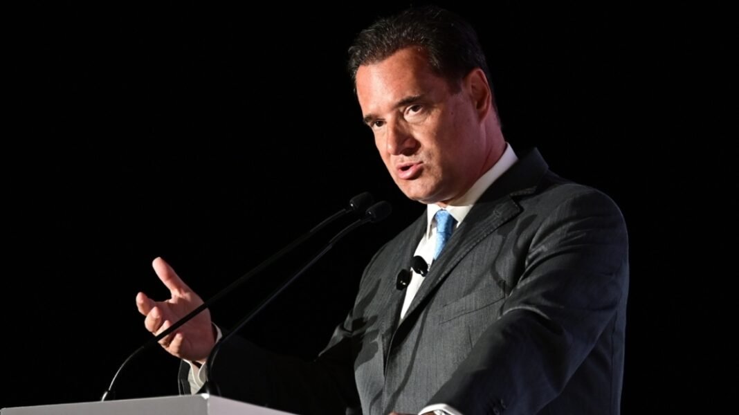 Ο Αδωνις Γεωργιάδης δημοσιοποιεί καταγγελία εθελοντή της Κωνσταντοπούλου: Κάθε διαφορετική άποψη προκαλούσε στοχοποίηση