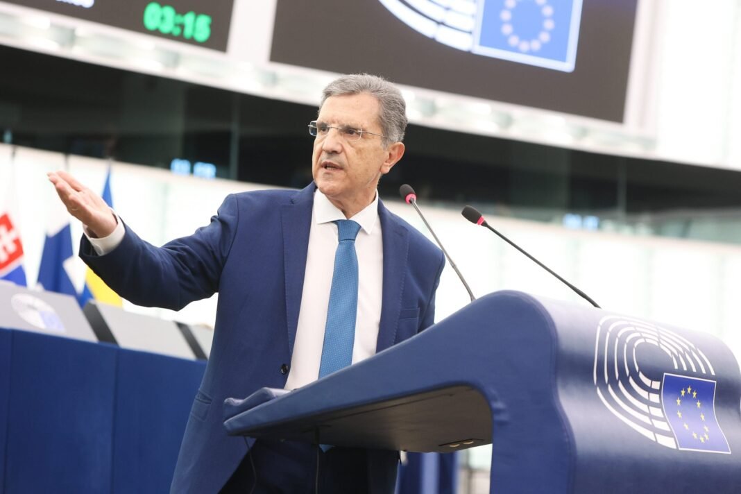 Επίτροπος-σε-Γ.-Αυτιά:-Ανεκτέλεστα-έργα-μετά-τον-Αύγουστο-του-2026-εντάσσονται-σε-άλλα-ταμεία