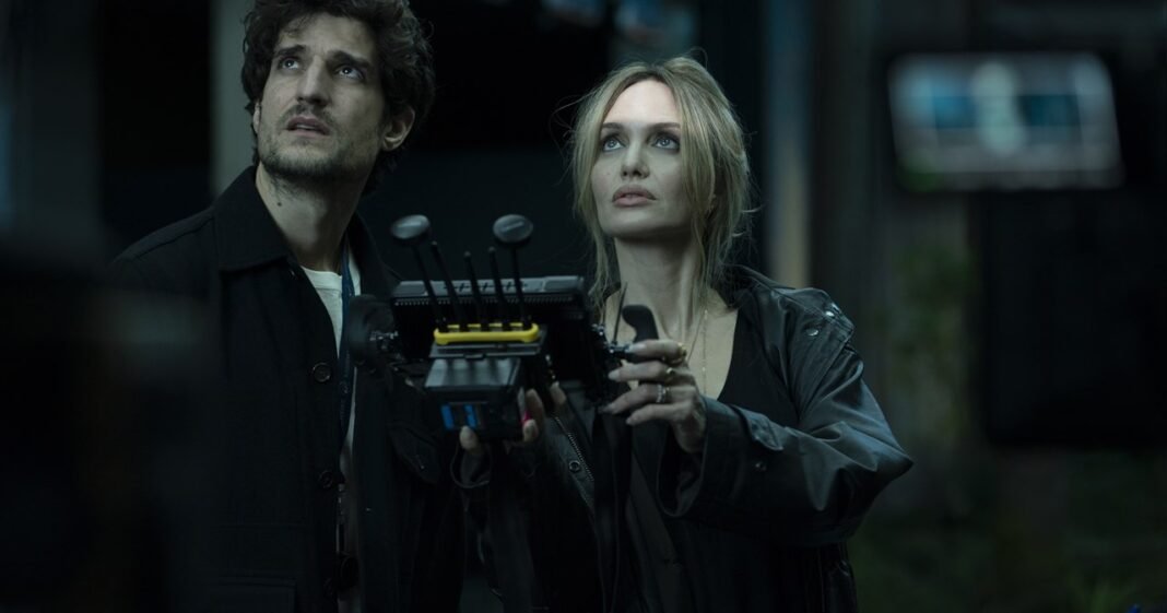 Η Αντζελίνα Τζολί επιστρέφει στην μεγάλη οθόνη με το ‘Couture’