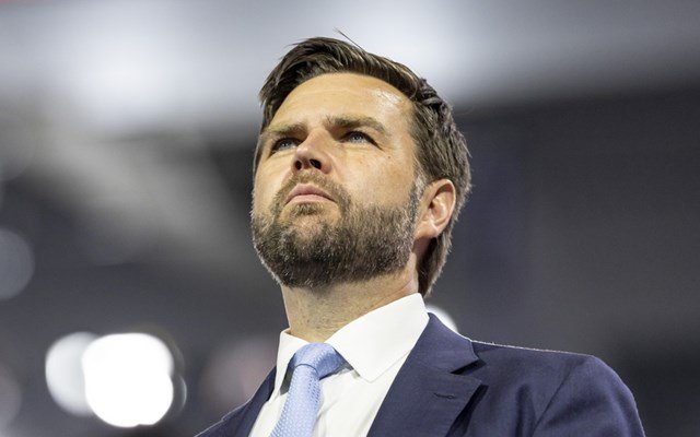 Βανς:-Το-Ιράν-απορρίπτει-ορισμένες-από-τις-“κόκκινες-γραμμές”-του-Τραμπ