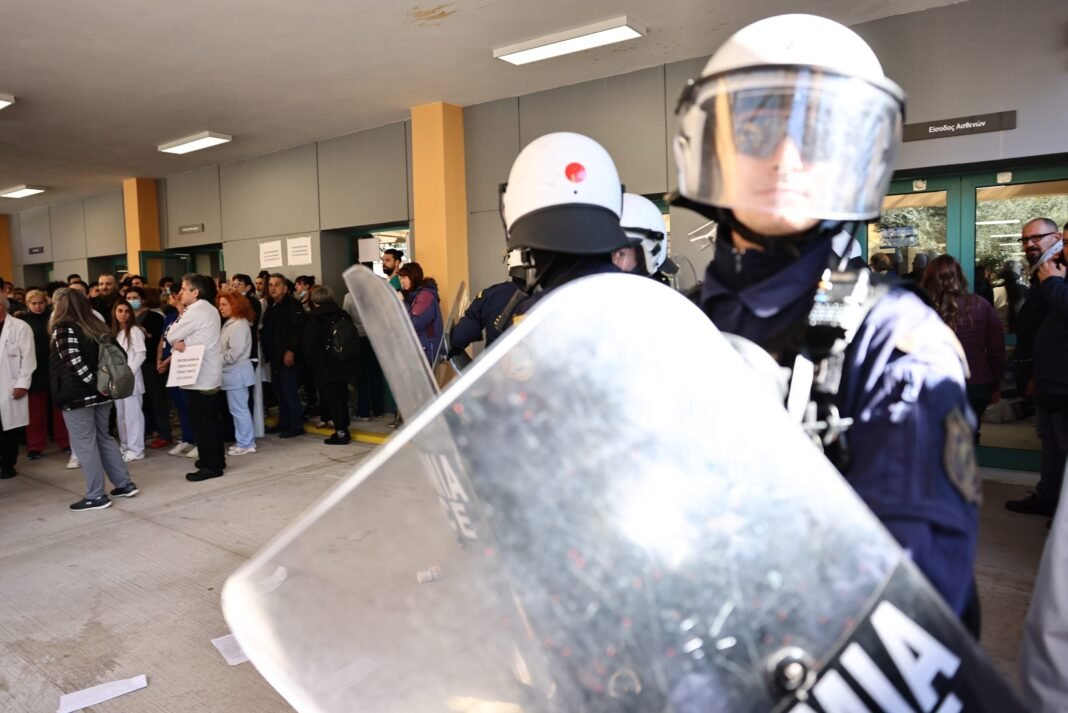 Ένταση on air ανάμεσα στον Γεωργιάδη και τον γιατρό από τη Νίκαια – «Ήθελε απόδειξη ότι με χτύπησε, δείτε την γροθιά του»