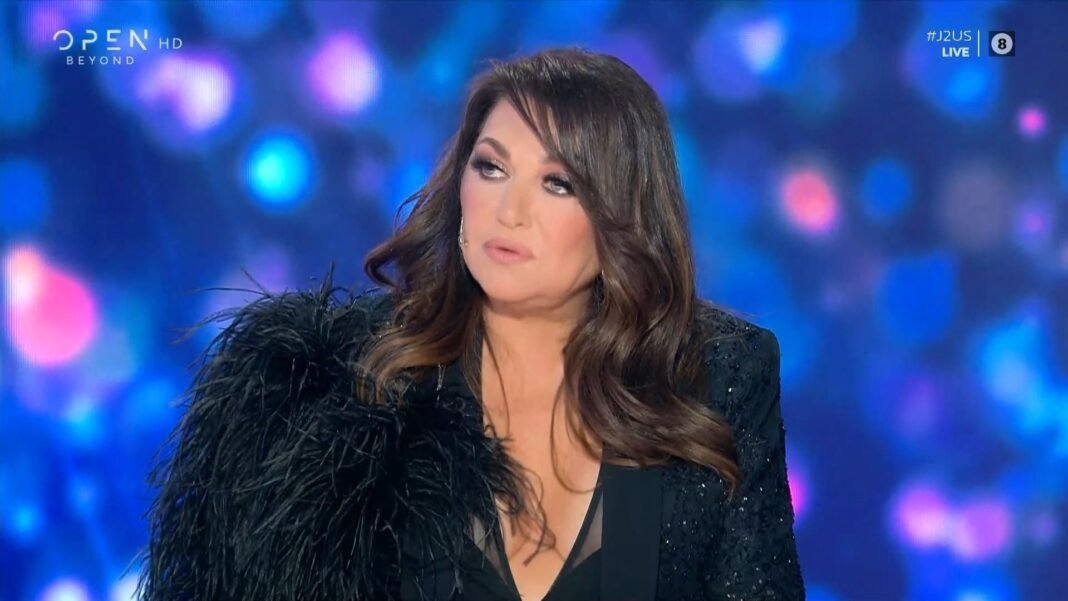 j2us:-Ενοχλημένη-η-Καίτη-Γαρμπή-με-την-στάση-του-gio-kay-–-«Κάνουμε-μια-δουλειά-εδώ,-αντιδράτε-ειρωνικά»