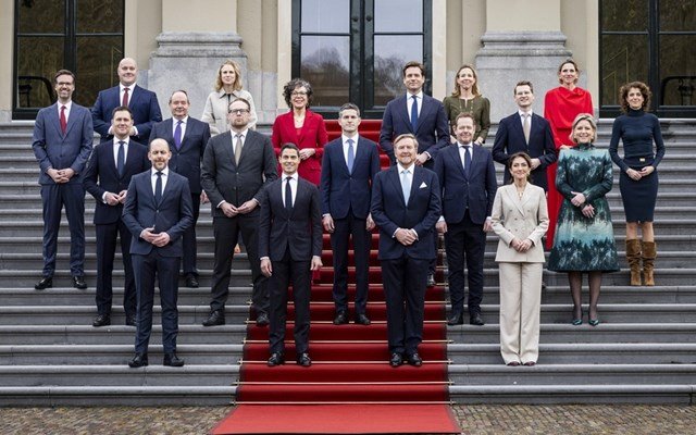 ΕΕ: Στον αέρα το 20ό πακέτο κυρώσεων κατά της Ρωσίας – “Η Ουκρανία μας μισεί”, λέει η Ουγγαρία μετά το μπλόκο