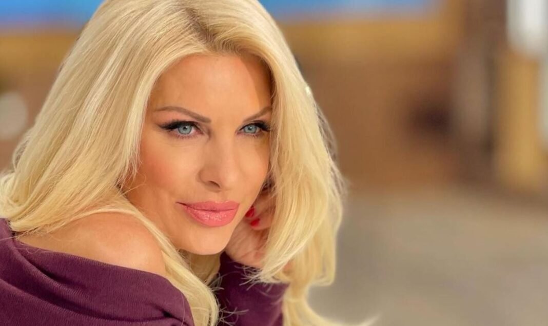 Ο-ΑΝΤ1-καλεί-την-Ελένη-Μενεγάκη-–-Η-αρχική-κρούση-και-η-αναζήτηση-φορμάτ-στο-Λονδίνο